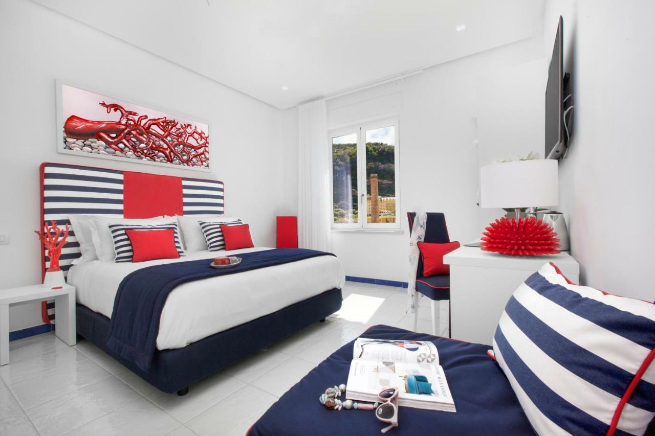 Yourhome - Sersale Suites Sorrento Exterior foto