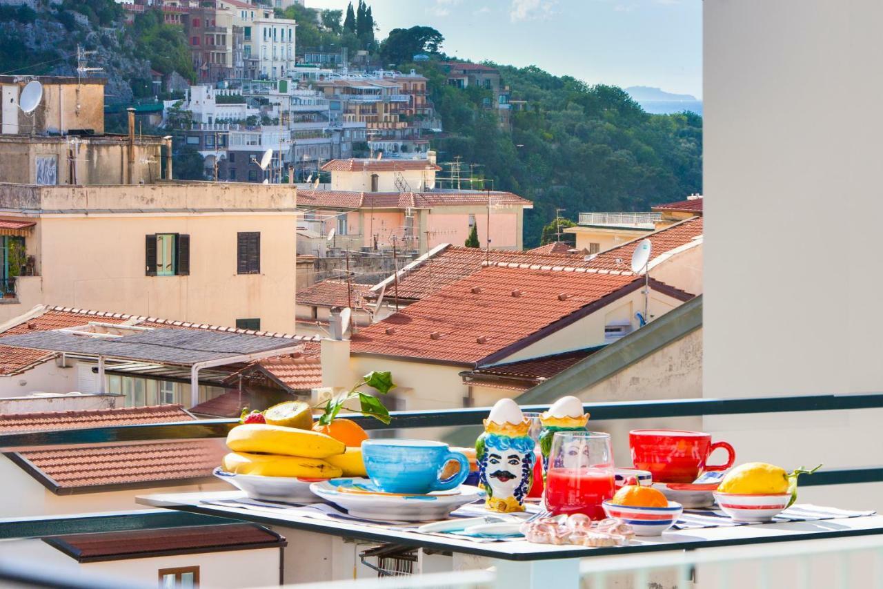 Yourhome - Sersale Suites Sorrento Exterior foto